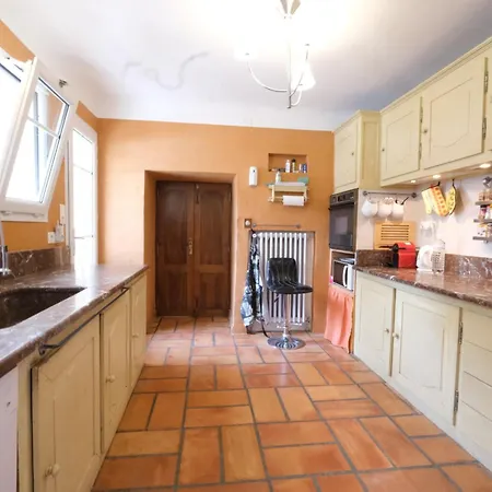 بيت للعطل Pleasant With Swimming Pool, In Moules, Near Arles, Between The Camargue And The Alpilles - 6 People